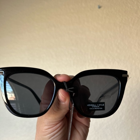 Black And Gold Frame / Gray Lens Sunglasses